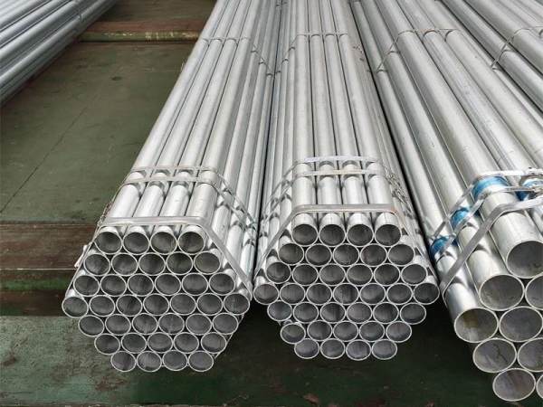 galvanized steel pipes